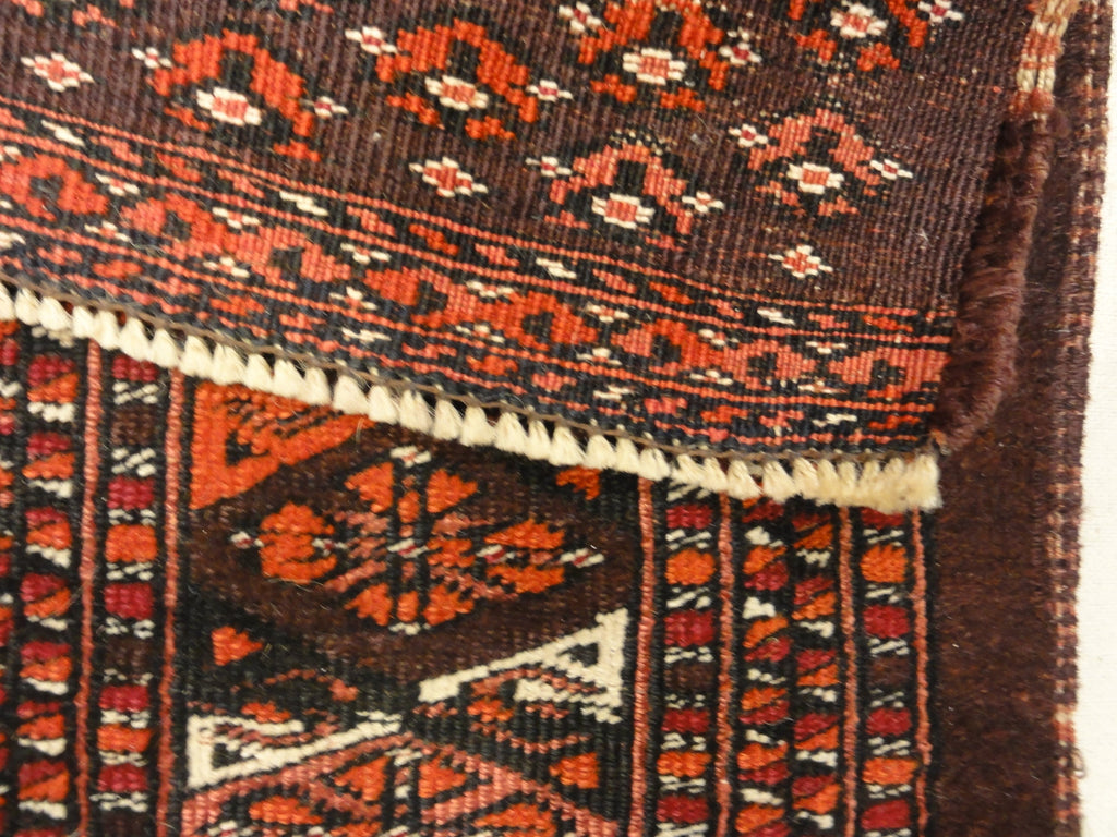 30151 Antique Salor Juval Turkoman Wool