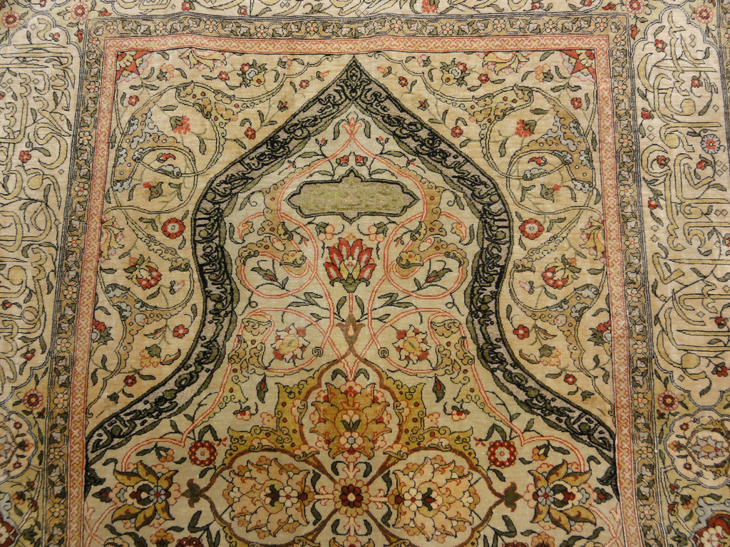 30060 Antique Silk Hereke Turkish with Gold Thread