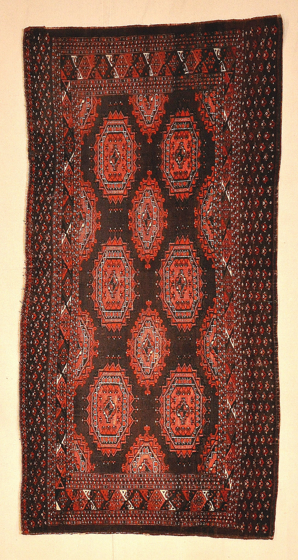 30151 Antique Salor Juval Turkoman Wool