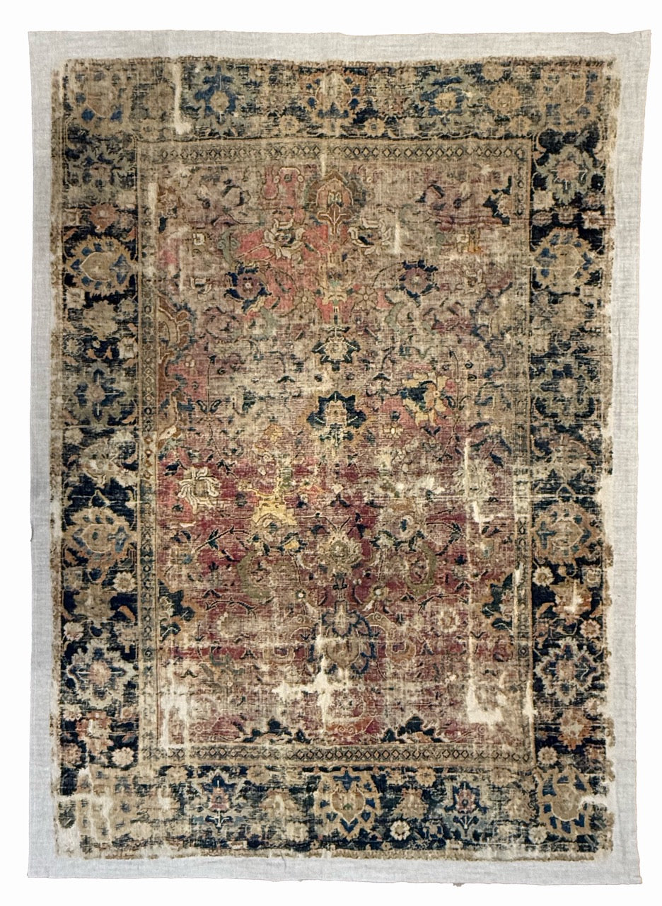 16th century Safavid Isfahan rug 30017