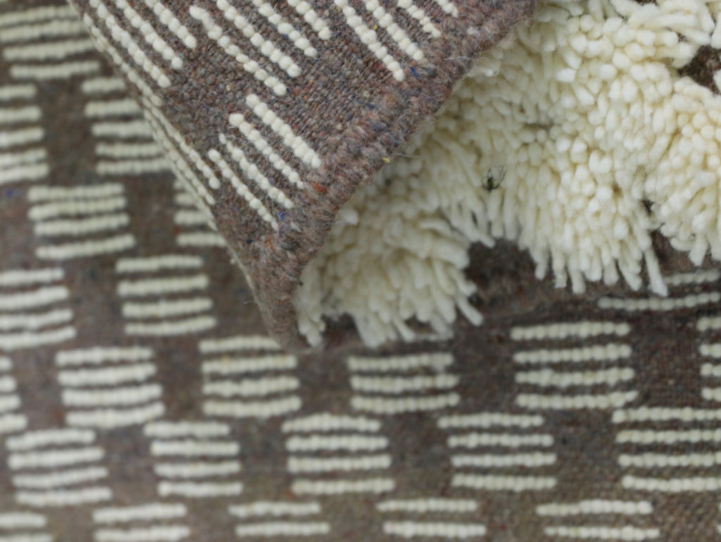Moroccan Wool Rug 5x6 - B29