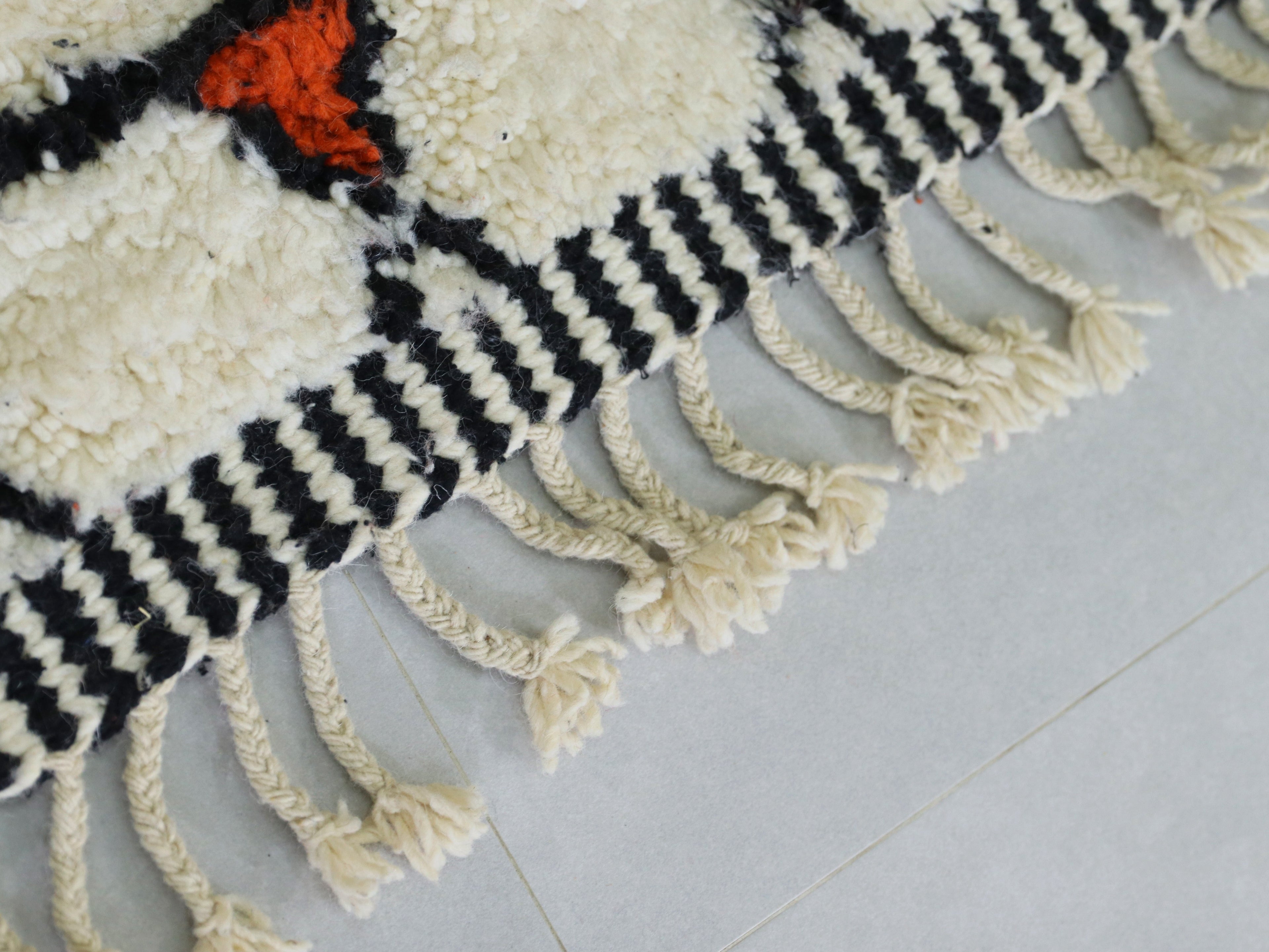 Handmade Moroccan Beni Ourain Rug 6x7 - B32