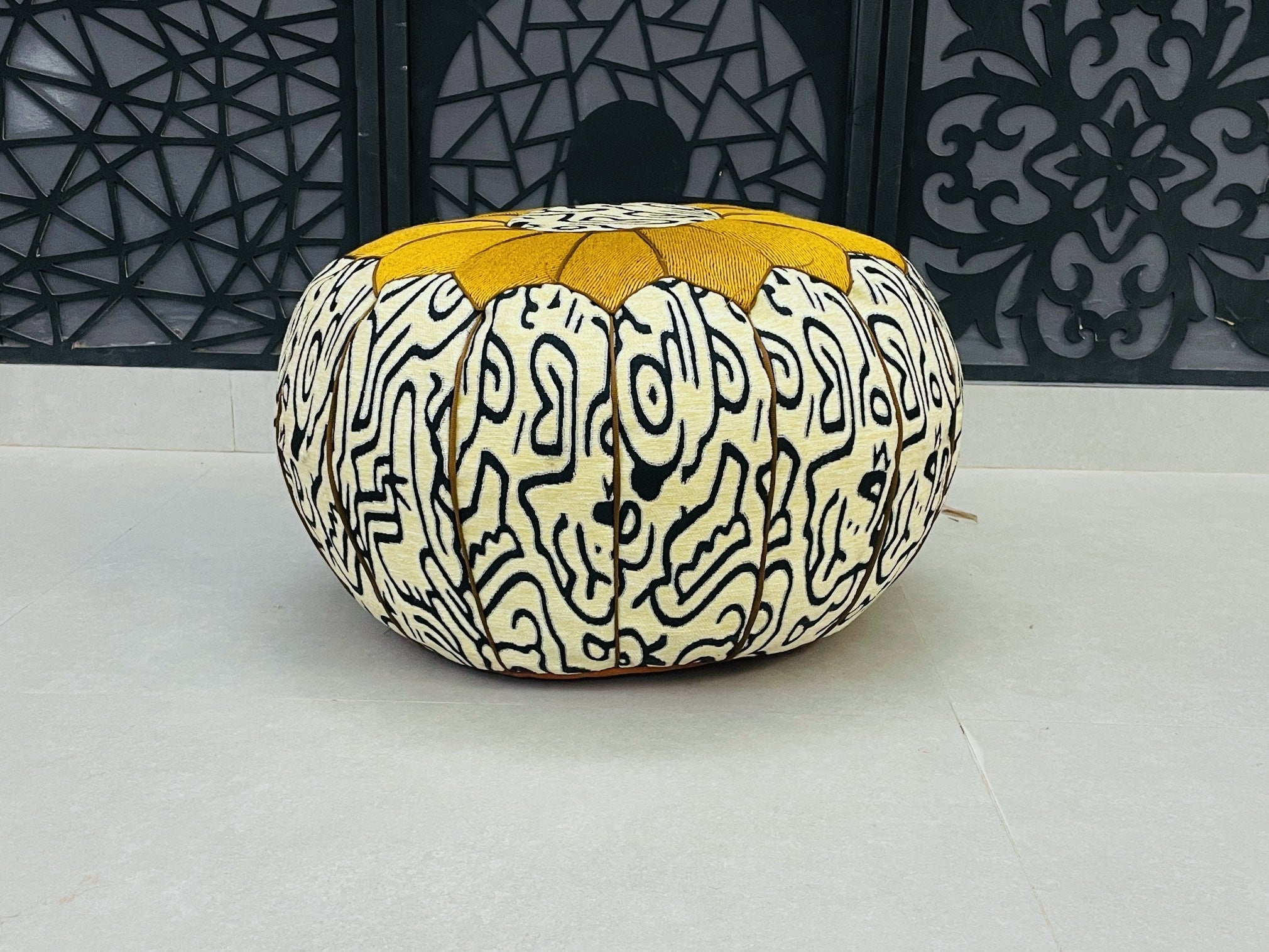 Ottoman pouf