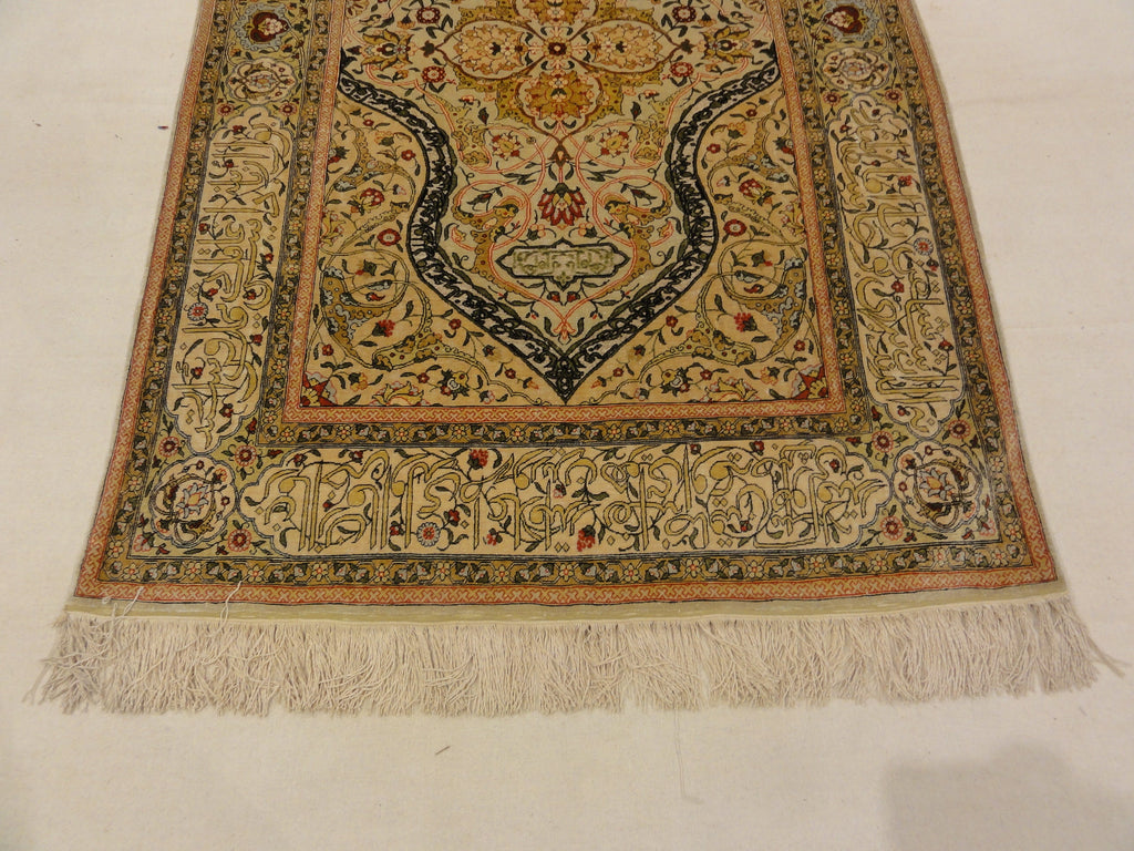 30060 Antique Silk Hereke Turkish with Gold Thread