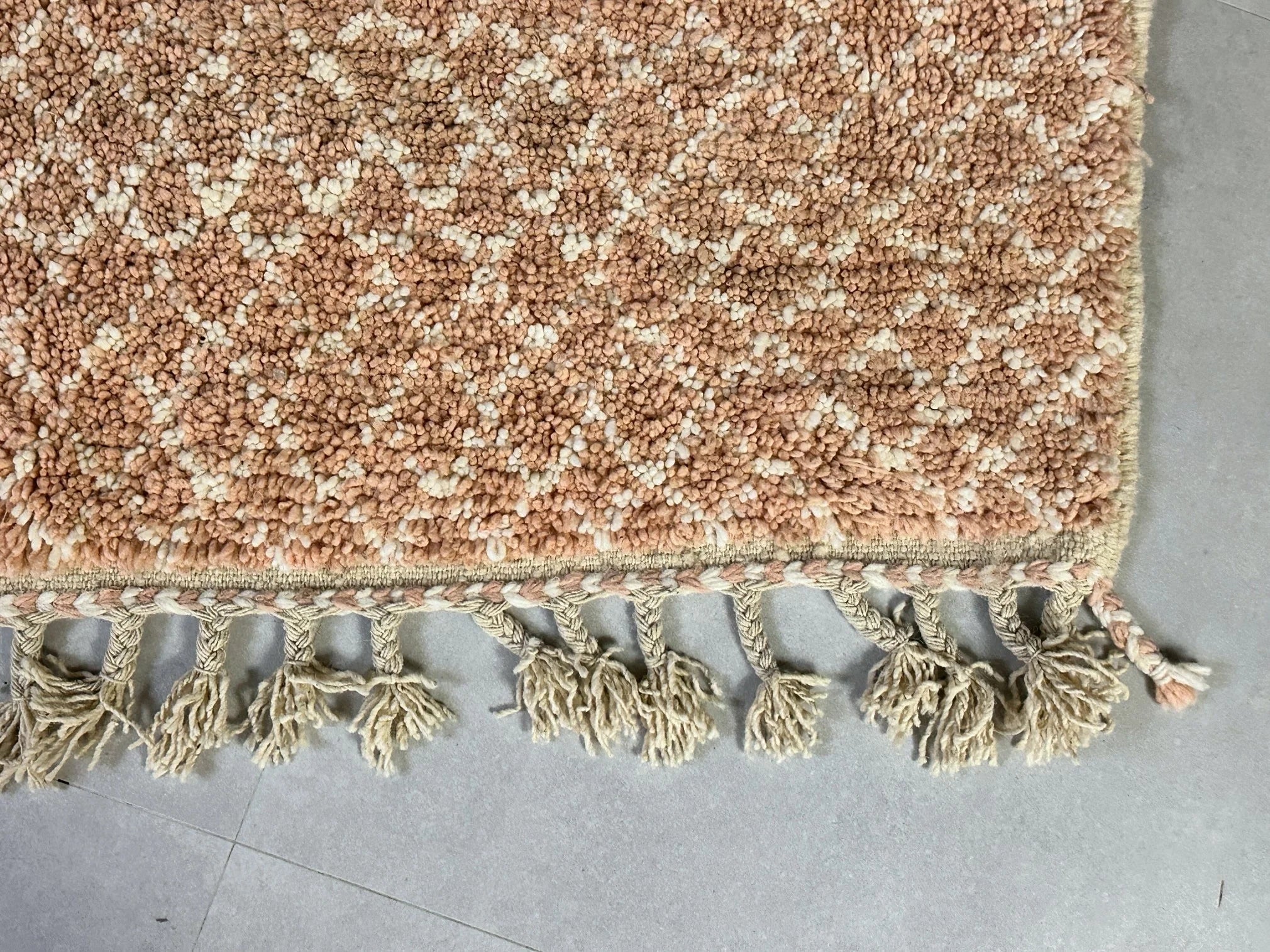Moroccan Beni ourain rug 4x5 - L3